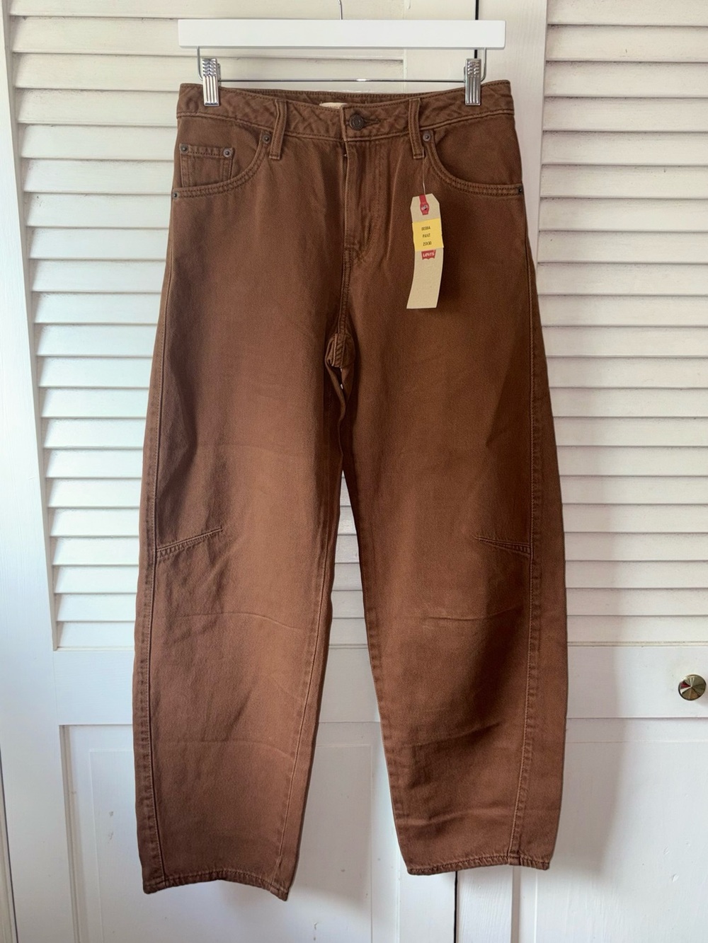NWT Levi’s Premium Baggy Dad Barrel Jeans 25x30 Washed Bison Brown - Picture 3 of 7